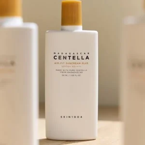 کرم ضد آفتاب رنگی سنتلا ماداگاسکار مدل ایر فیت پلاس SPF50